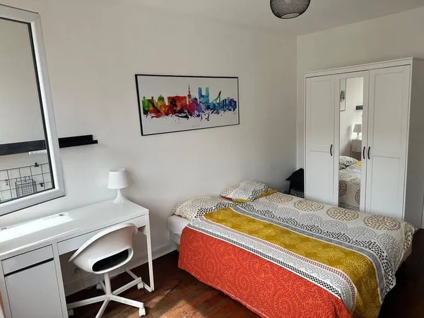 Appartement 6 pièces 13 m²