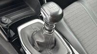Peugeot 2008 1.2 PureTech 130ch S&S Allure Pack — photo 14