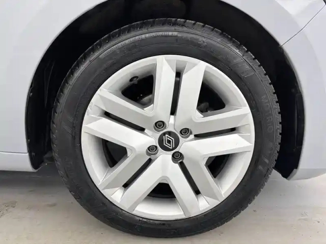 Renault Clio tce 90 — photo 30