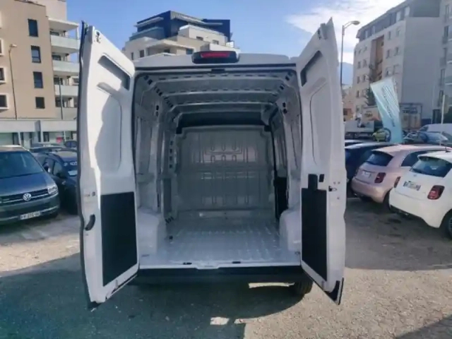 Fiat Ducato fg l2h2 3.3 140ch easy pro — photo 6