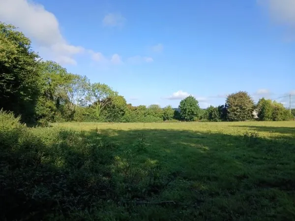 Terrain 630 m²