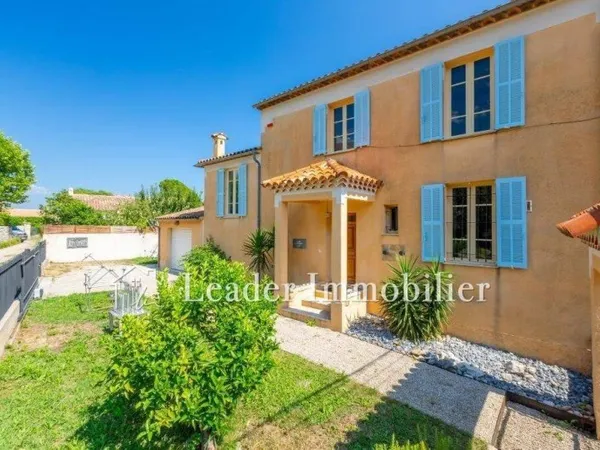Maison 4 pièces 130 m²