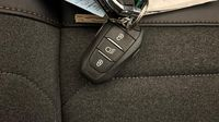 Citroen C3 1.2 PureTech 83ch S&S Shine Pack 123g — photo 16