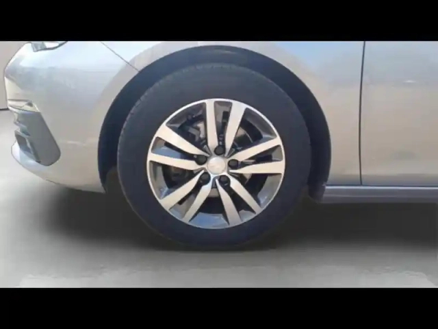 Peugeot 308 1.5 bluehdi 130ch s&amp;s allure business — photo 10