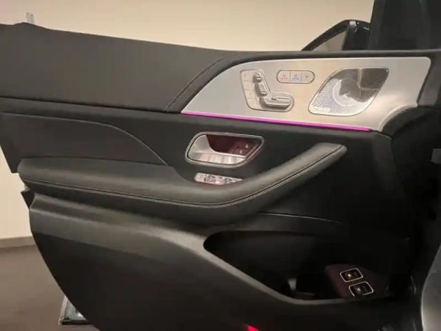 Mercedes Classe E amg 53 hybride 4matic+ — photo 21