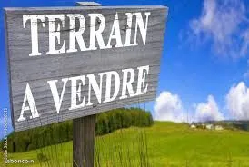 Terrain à bâtir 544m² centre bourg libre de constructeur