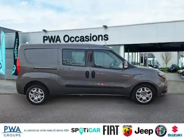 Fiat Doblo cargo maxi 1.6 multijet 105ch cabine approfondie pack professional e6 — photo 4
