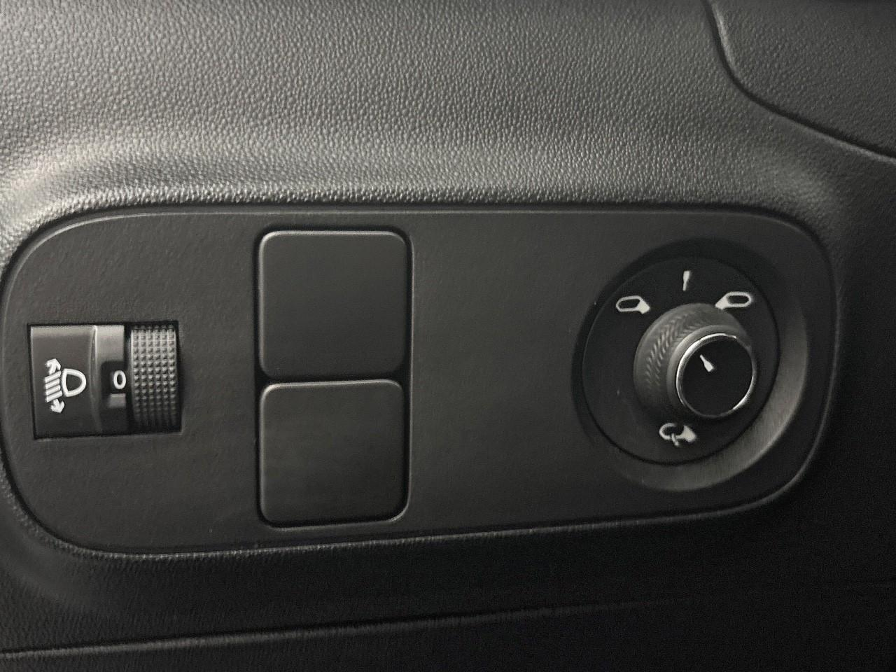 Citroën C3 puretech 110 s&s eat6 shine — photo 27