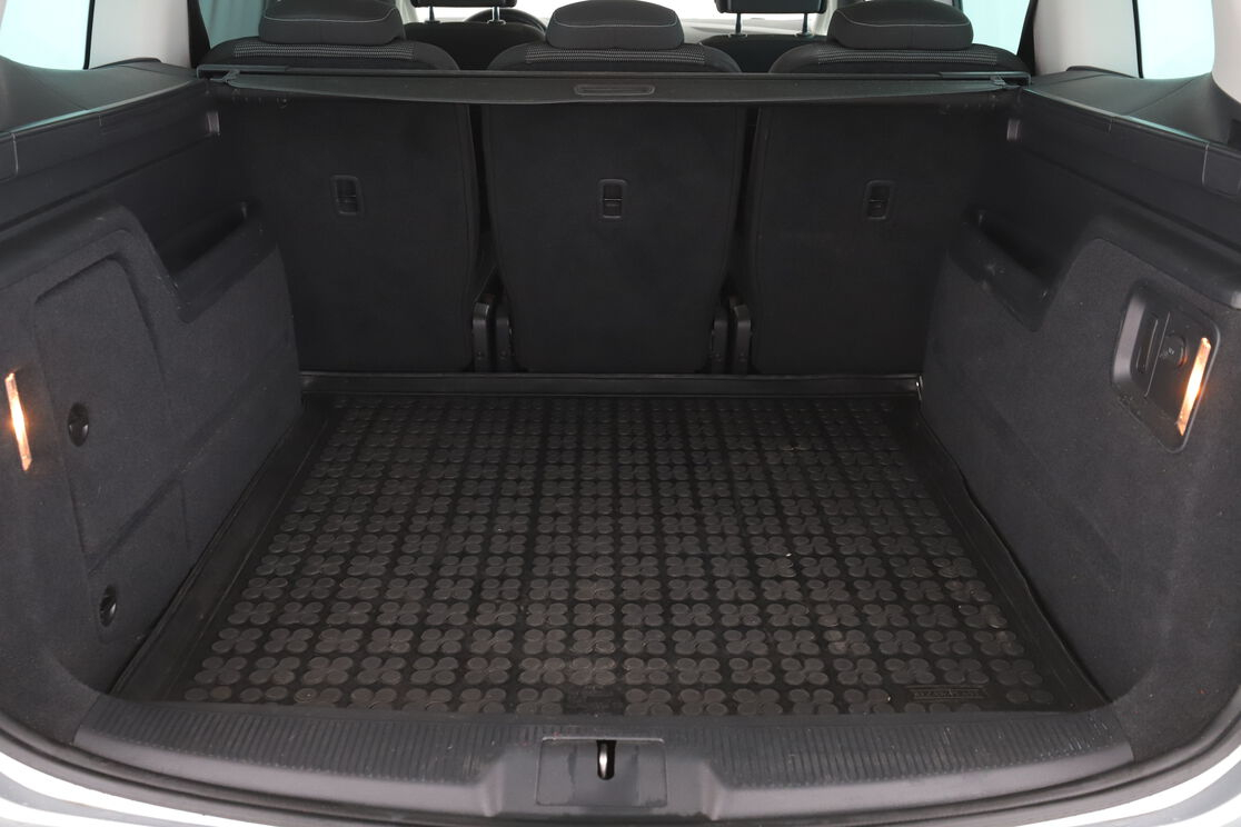 Volkswagen Sharan 2.0 TDI BlueMotion Tech Confortline DSG6 — photo 16