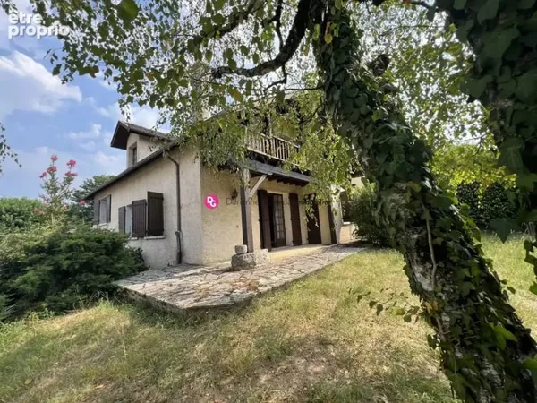 Maison 4 pièces 138 m²