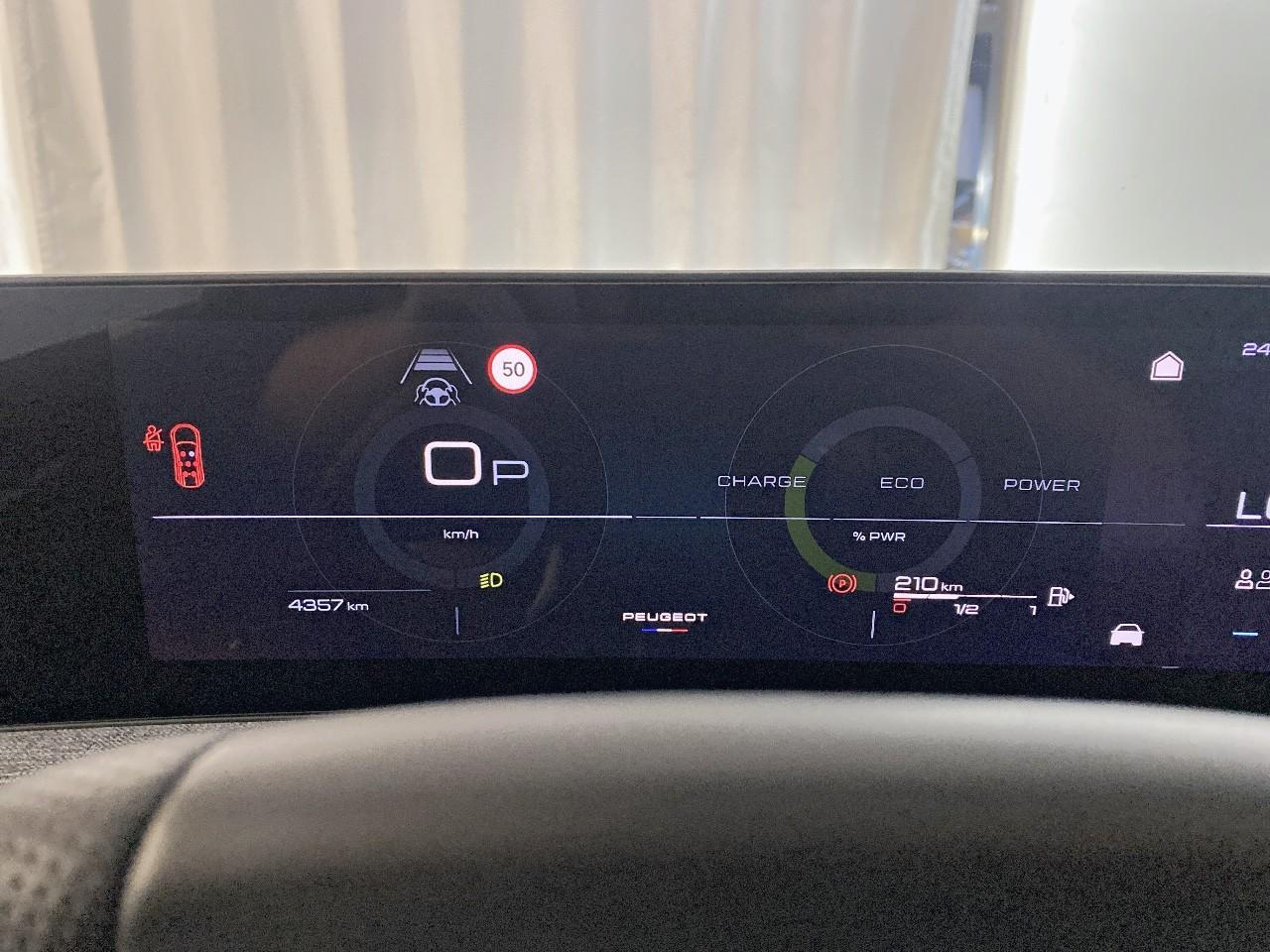 Peugeot 5008 hybrid 145 ch e-dcs6 gt — photo 13