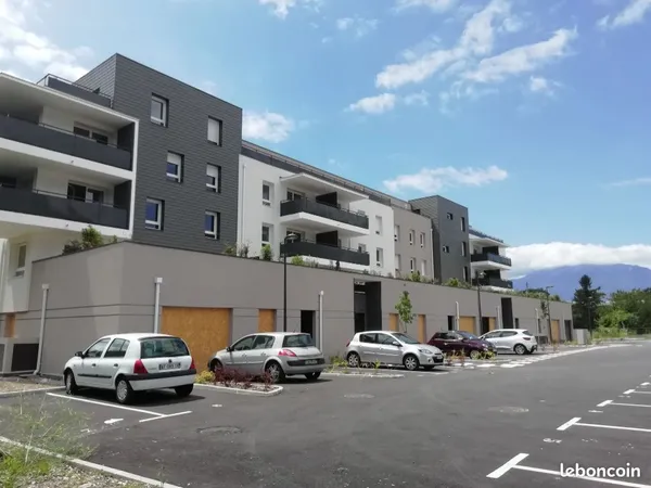 Local commercial 145 m² Meylan