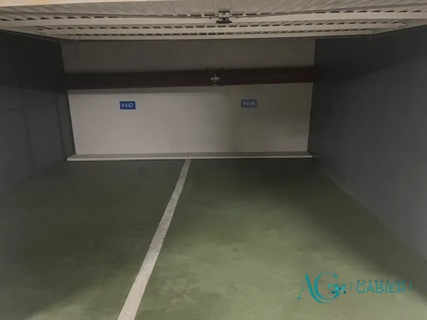 Stationnement Vente Hyères 65000€