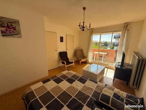 Studio 1 pièce 38 m²