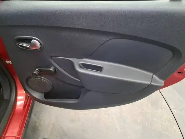Dacia Sandero sce 75 — photo 62