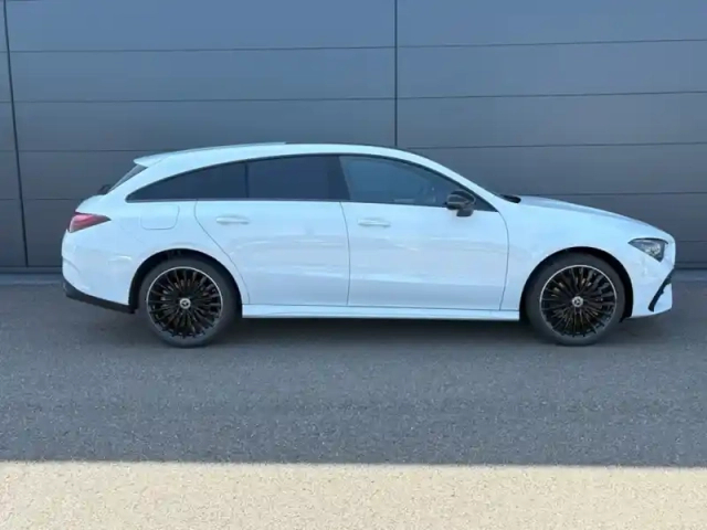 Mercedes Cla 250 e hybrid eq shooting b — photo 6
