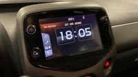 Toyota Aygo 1.0 VVT-i 72ch x-play 5P MY19 — photo 29