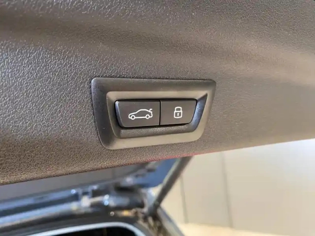 Bmw X1 sdrive18i 136ch xline — photo 15