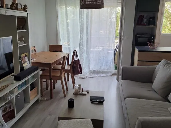 T2, 39m2, secteur Château Lescombes, pour investisseurs