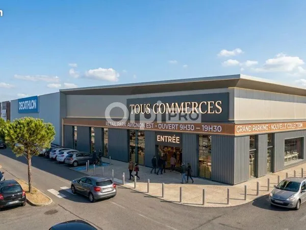 Local commercial 174 m²