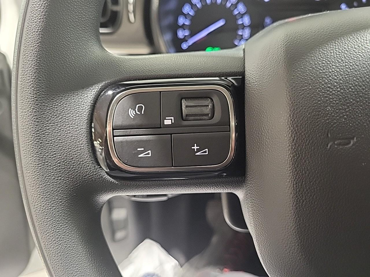 Citroën C3 puretech 83 ch bvm5 you — photo 18