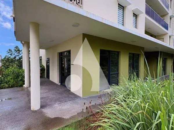 Local commercial 87 m²