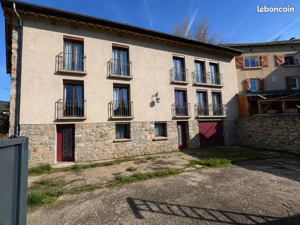Maison 6 pièces 184 m²