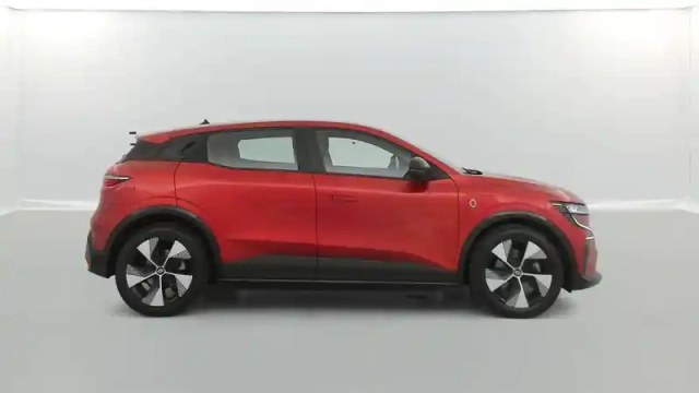 Renault Megane e-tech ev40 130ch standard charge — photo 64
