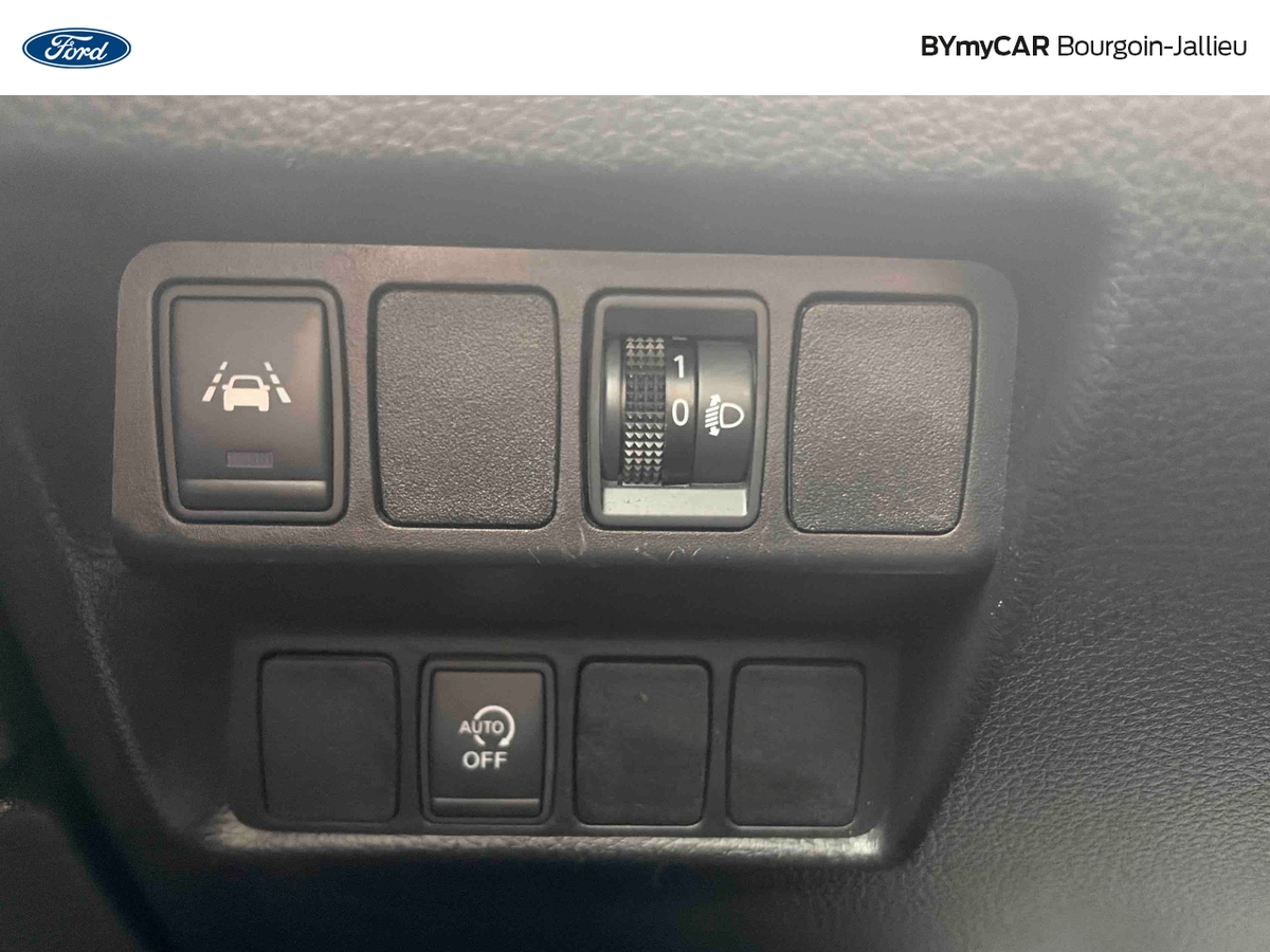 Nissan Qashqai 1.2 DIG-T 115 — photo 18