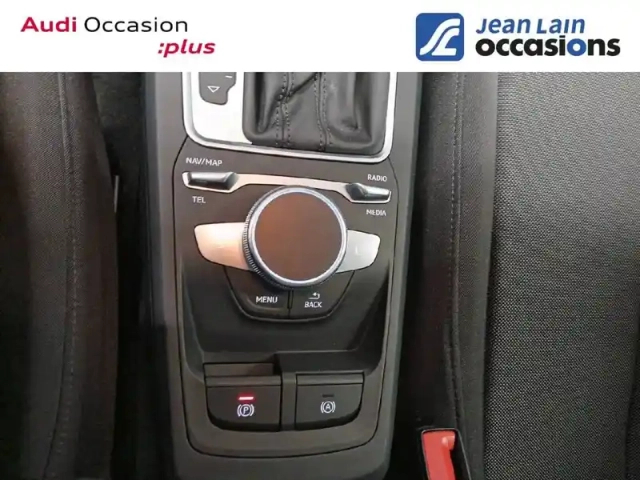Audi Q2 35 tfsi 150 s tronic 7 — photo 14