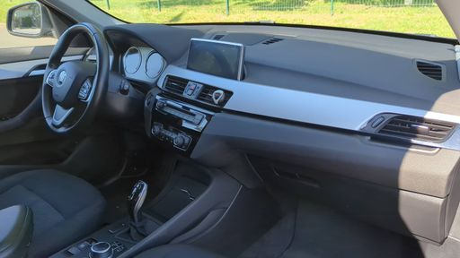 BMW X1 sDrive 18i 140  DCT7 - Business – 2021 – 99500 km – Essence – Boîte Automatique — photo 10