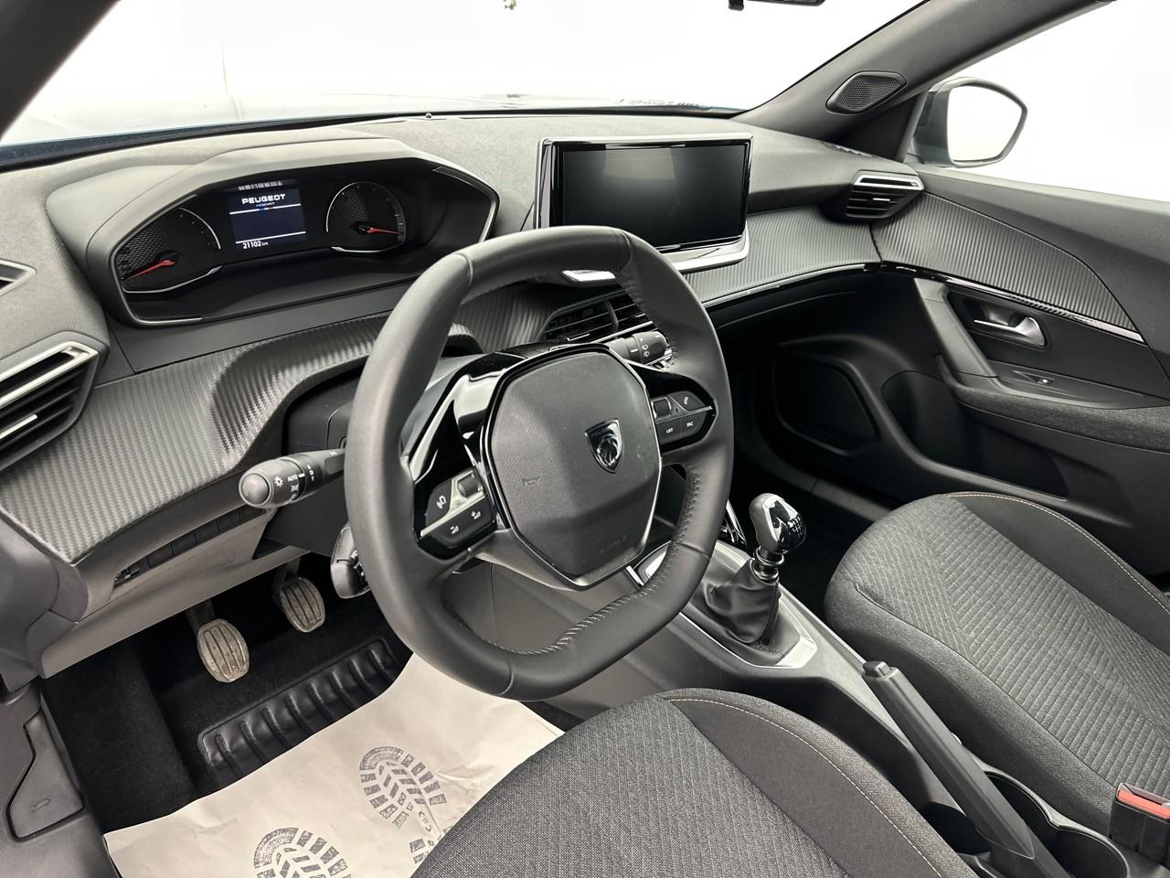 Peugeot 2008 100 s&s bvm6 style — photo 12