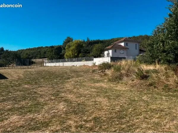 Terrain 1391m2