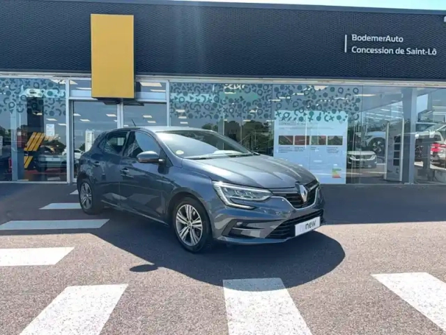 Renault Megane iv berline blue dci 115 — photo 7