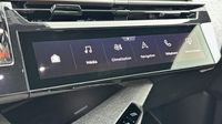 Peugeot 3008 1.2 Hybrid 145ch GT Exclusive e-DCS6 — photo 18