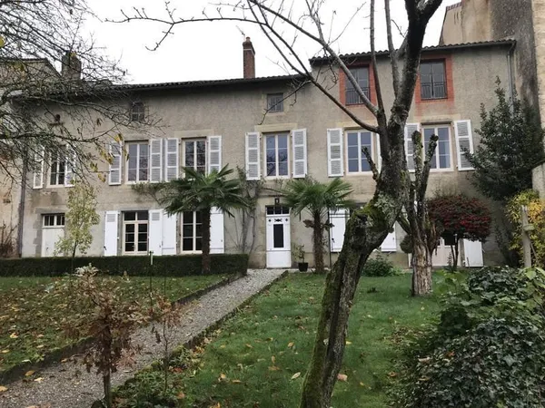 Maison de ville de 7 pièces principales