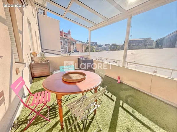 Appartement 6 pièces 150 m²