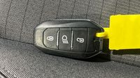 Peugeot 208 e-208 136ch Allure — photo 16
