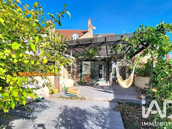Maison 7 pièces 148 m²