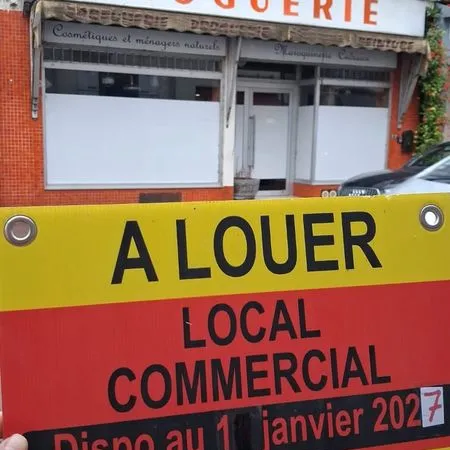 Local commercial à louer centre ville de sully sur loire