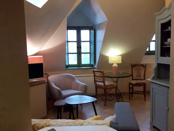 Loue appartement meublé deux pièces centre ville de Melun de 30m²