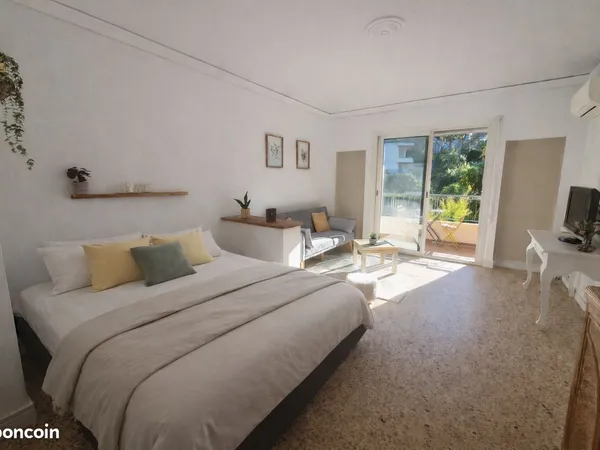 Location meublée Grand Studio Cannes