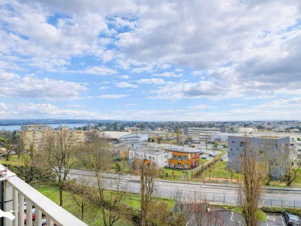 Appartement 4 pièces 77 m²