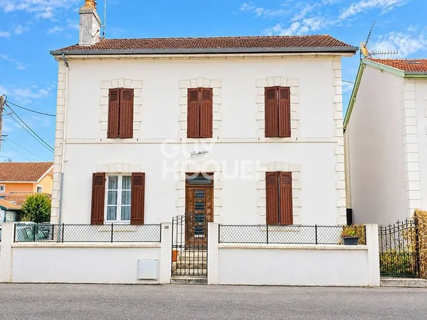 Maison 7 pièces 200 m²