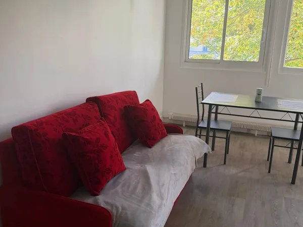 Studio Meublé à louer