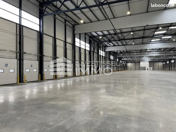 Local logistique 5 403 m²