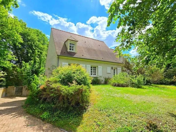 Maison 8 pièces 170 m²