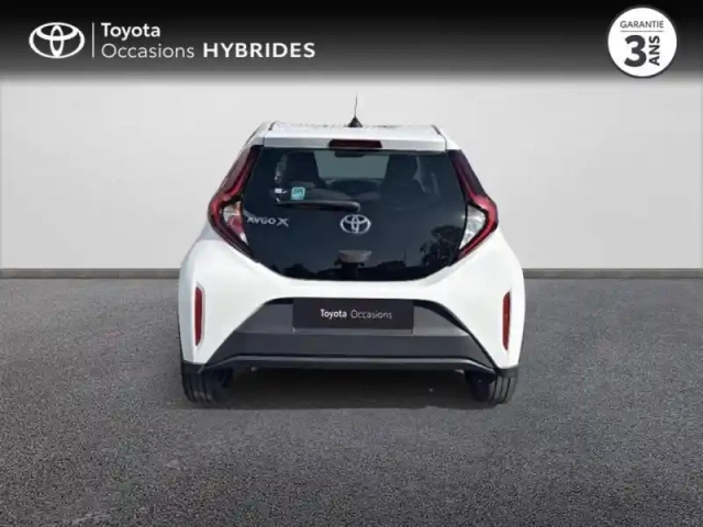Toyota Aygo X 1.0 vvt-i 72ch dynamic my23 — photo 4