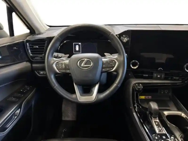 Lexus Nx 450h+ luxe 4wd my24 — photo 6