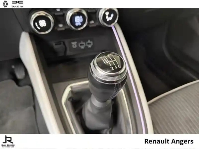 Renault Clio 1.0 tce 90ch techno — photo 6